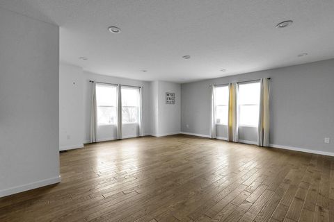 Tiny photo for 5910 Bucksburn Drive, Galloway, OH 43119 (MLS # 226004900)