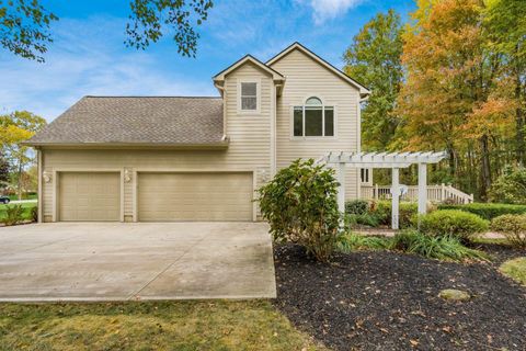 Tiny photo for 2034 Havens Court E, Blacklick, OH 43004 (MLS # 226002878)