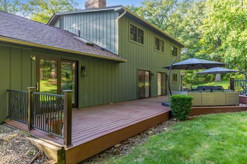 Tiny photo for 305 Braewood Lane, Chillicothe, OH 45601 (MLS # 226020732)