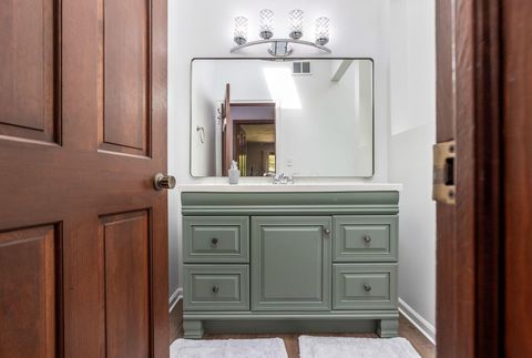 Tiny photo for 305 Braewood Lane, Chillicothe, OH 45601 (MLS # 226020732)