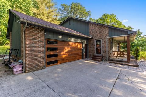 Tiny photo for 305 Braewood Lane, Chillicothe, OH 45601 (MLS # 226020732)