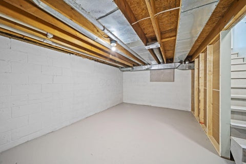 Tiny photo for 27695 Campbell Road, Circleville, OH 43113 (MLS # 226033892)