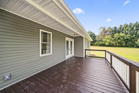 Tiny photo for 27695 Campbell Road, Circleville, OH 43113 (MLS # 226033892)