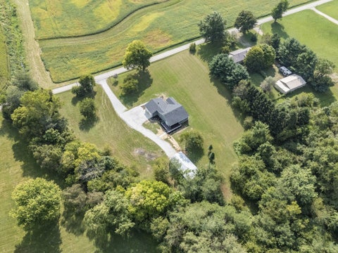 Tiny photo for 27695 Campbell Road, Circleville, OH 43113 (MLS # 226033892)