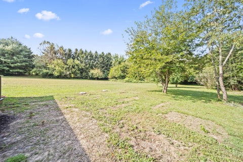 Tiny photo for 27695 Campbell Road, Circleville, OH 43113 (MLS # 226033892)