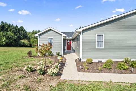 Tiny photo for 27695 Campbell Road, Circleville, OH 43113 (MLS # 226033892)