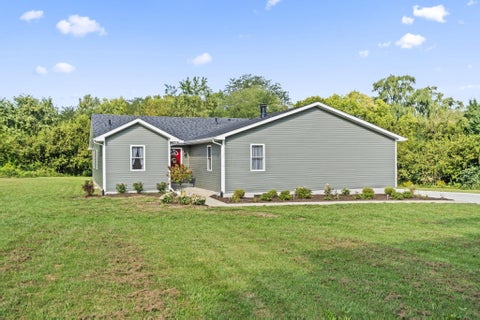 Tiny photo for 27695 Campbell Road, Circleville, OH 43113 (MLS # 226033892)