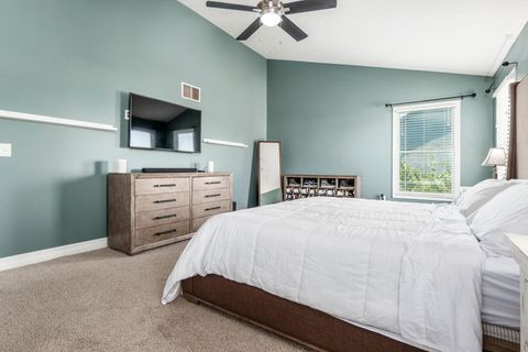 Tiny photo for 6228 Parkmeadow Lane, Hilliard, OH 43026 (MLS # 225037761)