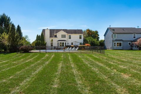 Tiny photo for 6228 Parkmeadow Lane, Hilliard, OH 43026 (MLS # 225037761)