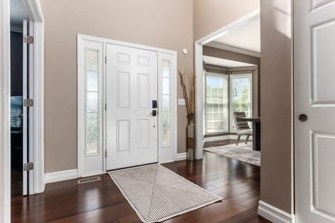 Tiny photo for 6228 Parkmeadow Lane, Hilliard, OH 43026 (MLS # 225037761)
