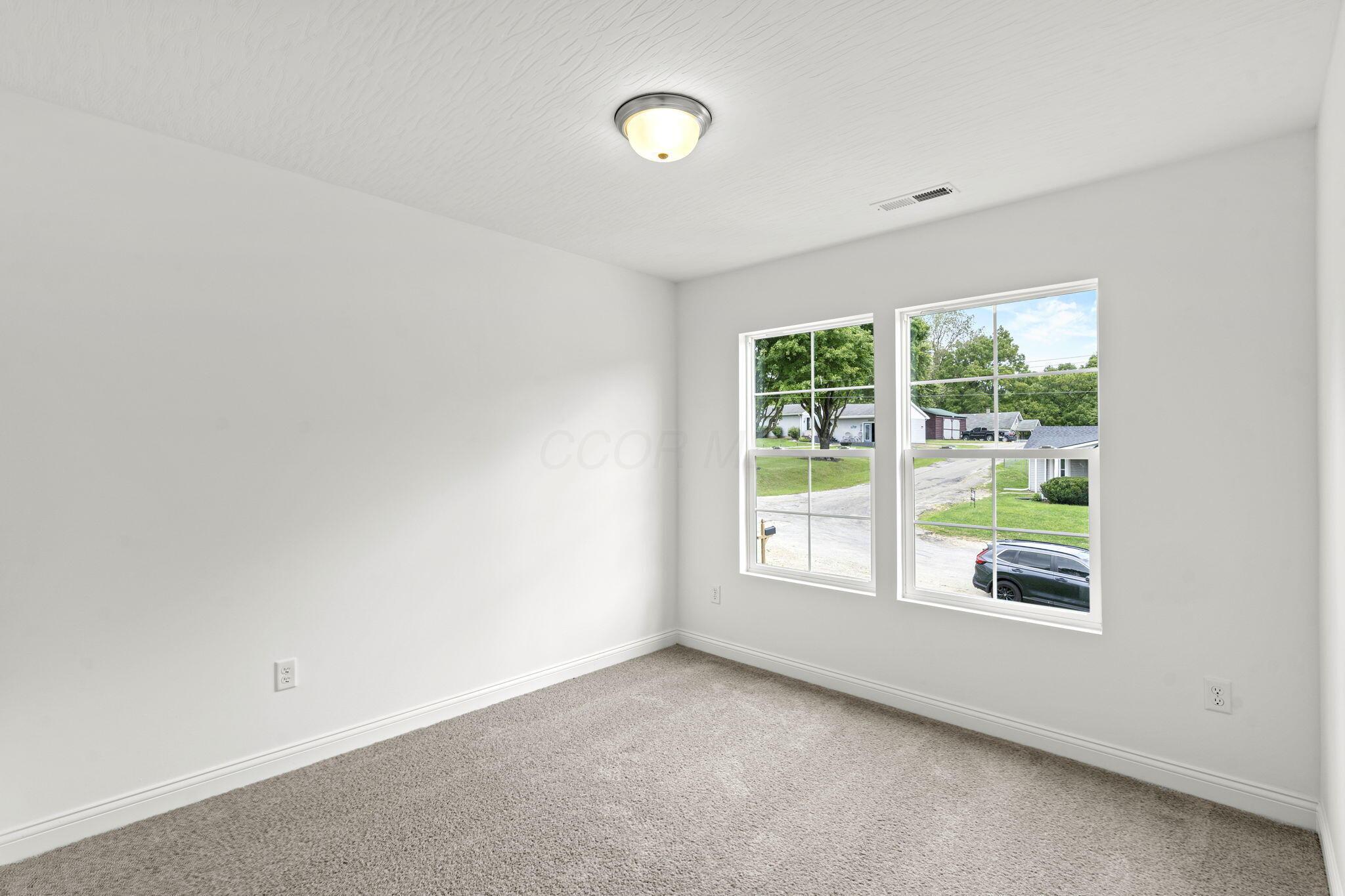 51 Genoa Circle, Commercial Point, Ohio image 21