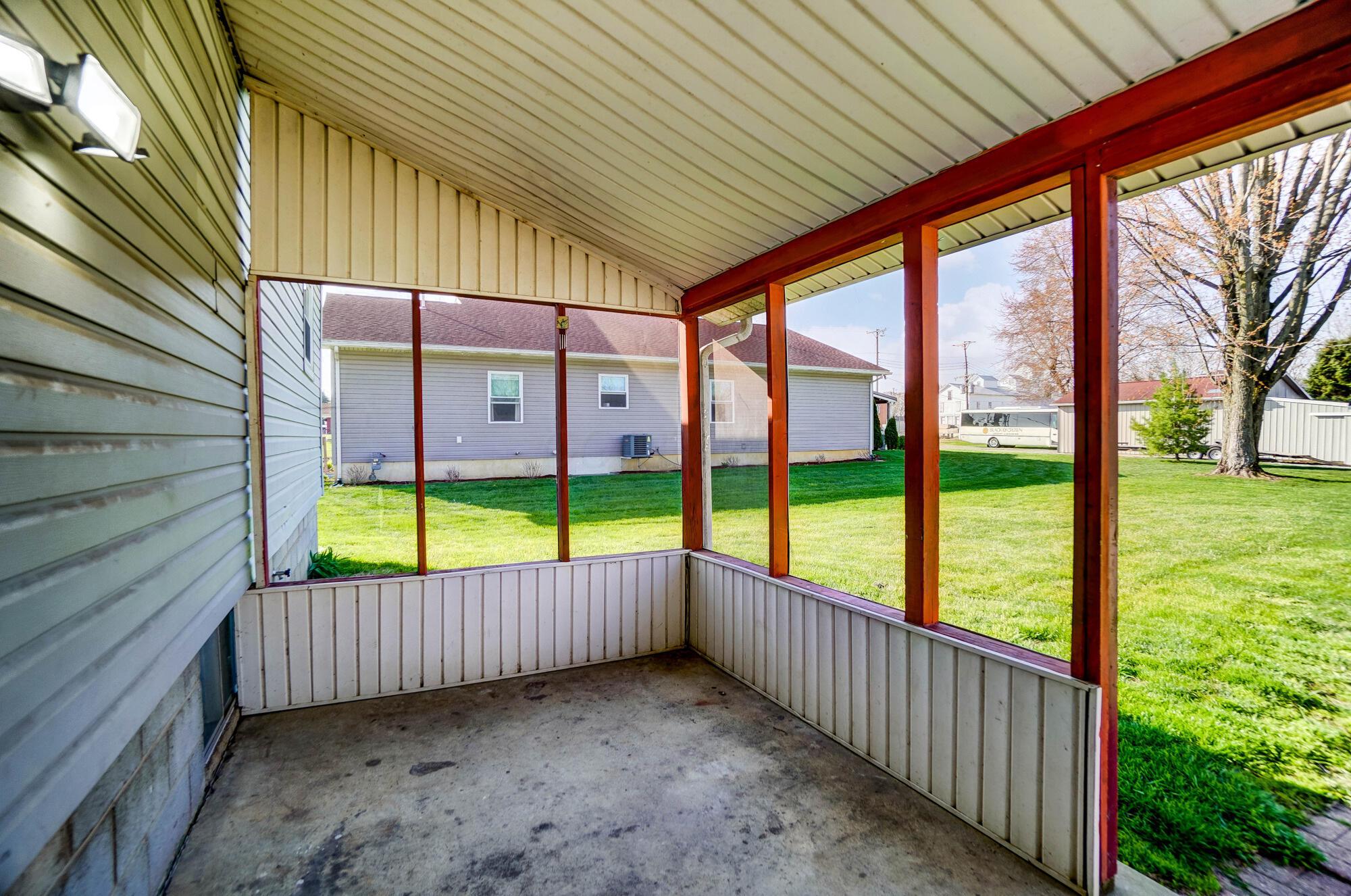 303 W Buckeye Street, Belle Center, Ohio image 36