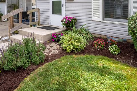 Tiny photo for 203 W Third Street, Marysville, OH 43040 (MLS # 225041035)