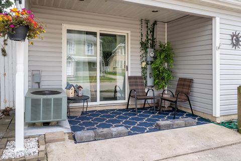 Tiny photo for 203 W Third Street, Marysville, OH 43040 (MLS # 225041035)