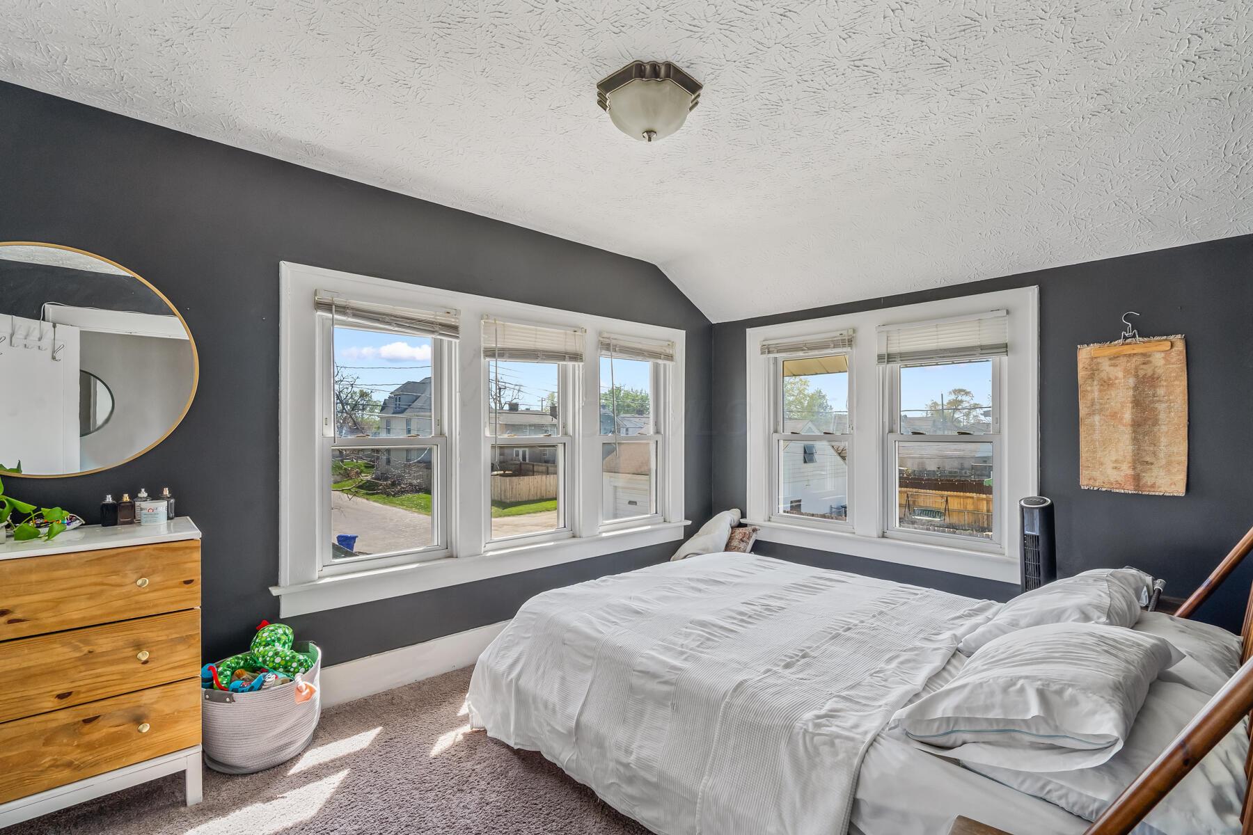 391 Sheldon Avenue, Columbus, Ohio image 22