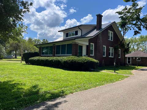 Homes For Sale - 4015 Roseville Road<br/> Muskingum County, Zanesville, OH 43701