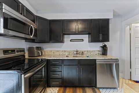 Tiny photo for 39 W Lakeview Avenue, Columbus, OH 43202 (MLS # 225044871)