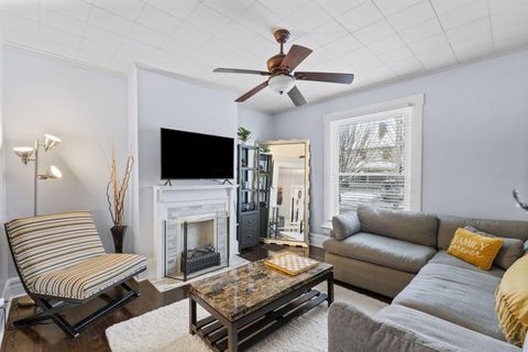 Tiny photo for 39 W Lakeview Avenue, Columbus, OH 43202 (MLS # 225044871)