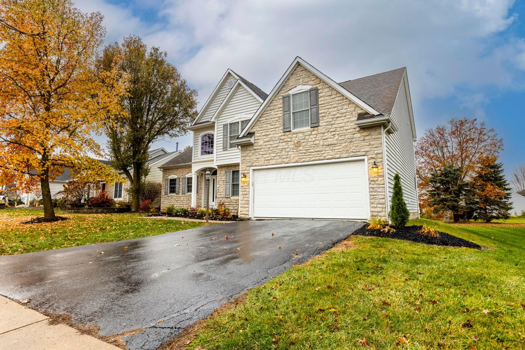 Photo of 7354 Scioto Parkway, Powell, OH 43065 (MLS # 225043783)
