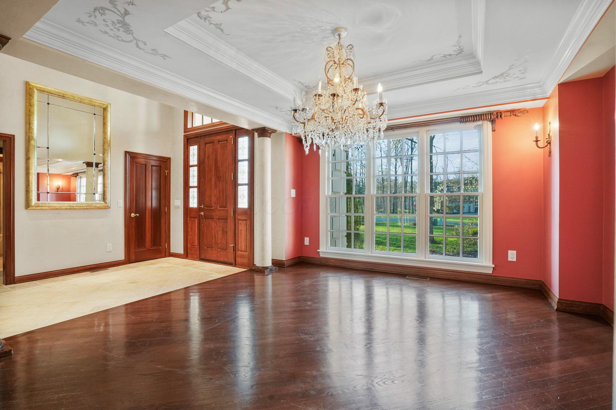 10340 Carmel Drive, Plain City, Ohio image 9