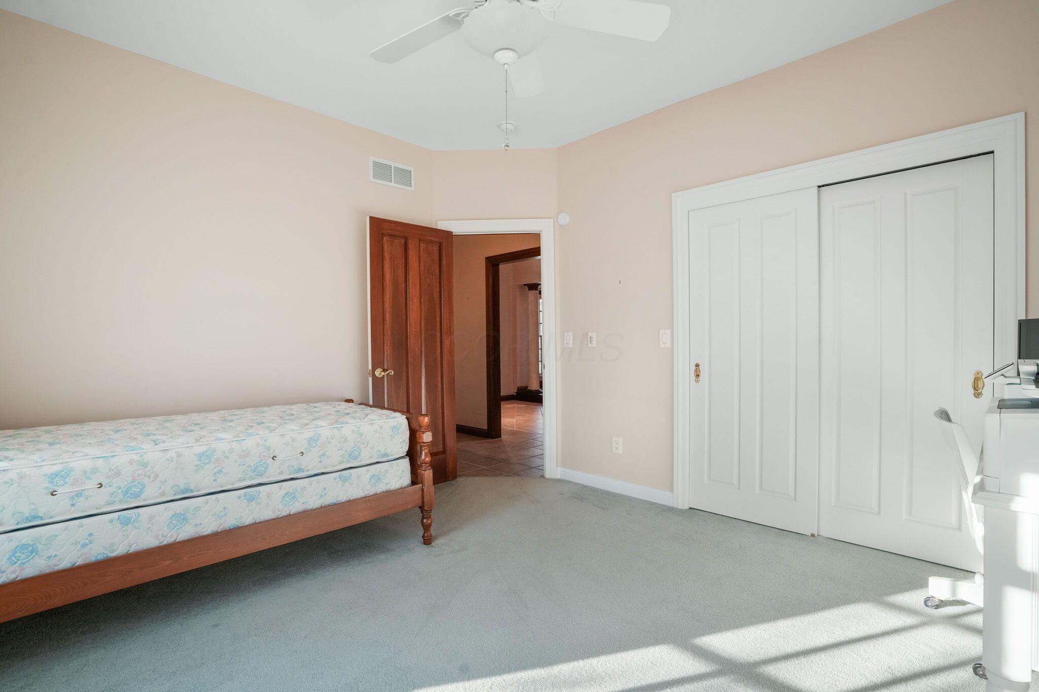 10340 Carmel Drive, Plain City, Ohio image 36