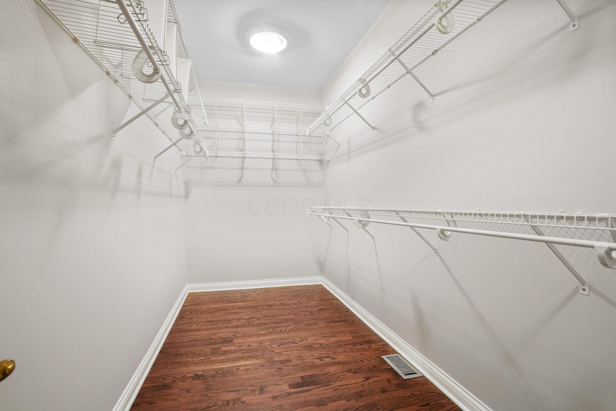 10340 Carmel Drive, Plain City, Ohio image 34