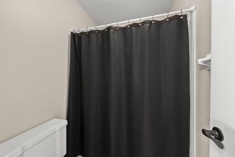 Tiny photo for 302 Cliffview Drive, Columbus, OH 43230 (MLS # 226000596)