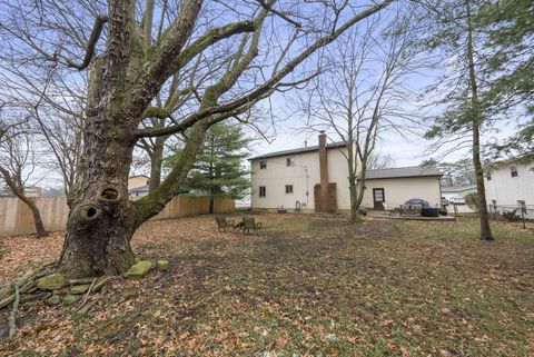 Tiny photo for 302 Cliffview Drive, Columbus, OH 43230 (MLS # 226000596)