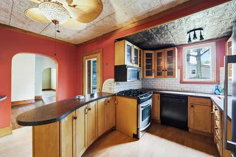 Tiny photo for 657 S 9th Street, Columbus, OH 43206 (MLS # 226028254)