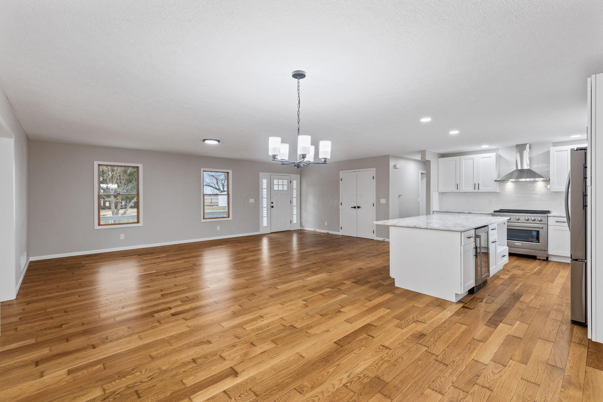 3284 Radnor Road, Radnor, Ohio image 9