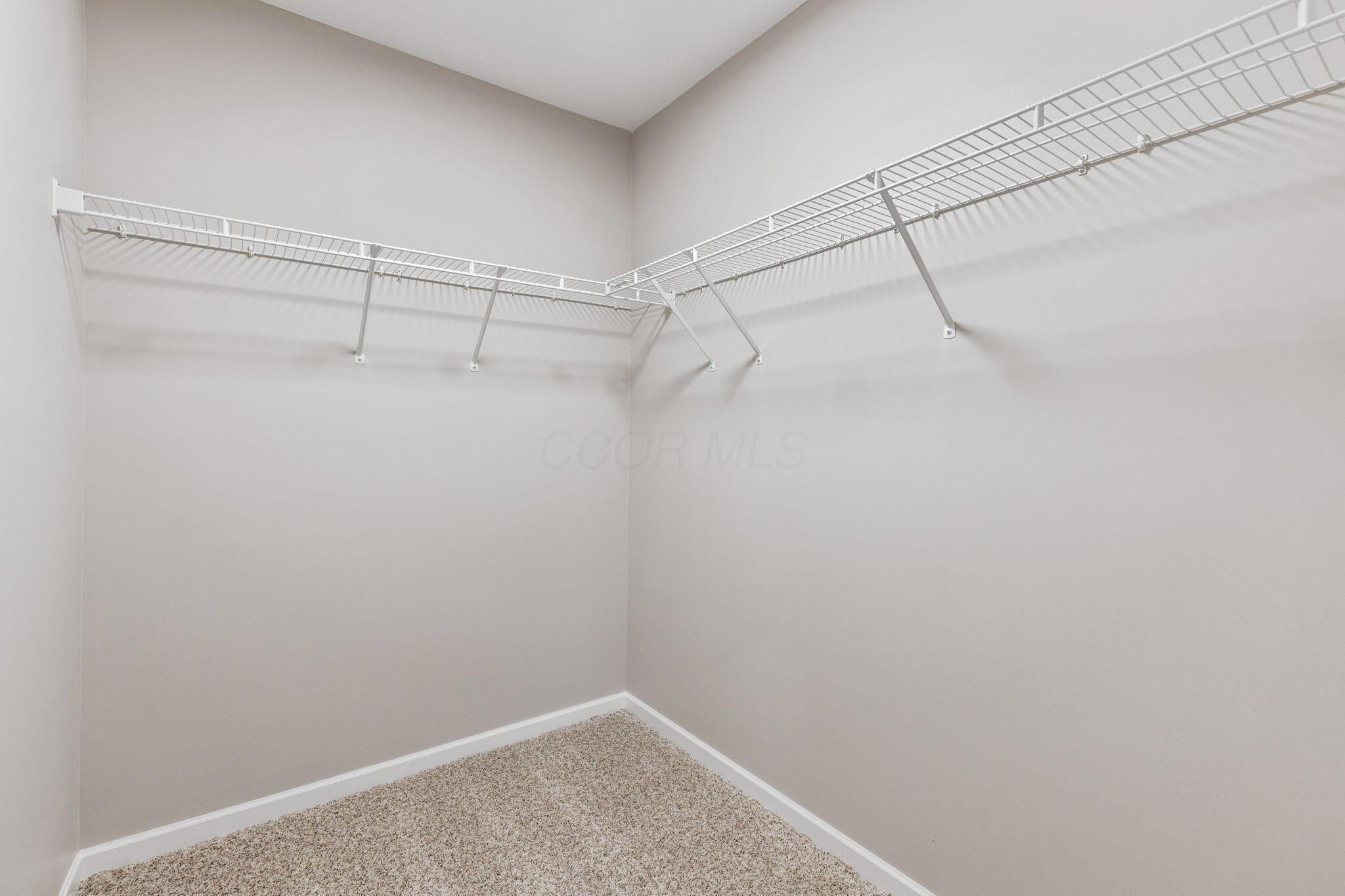 3284 Radnor Road, Radnor, Ohio image 32