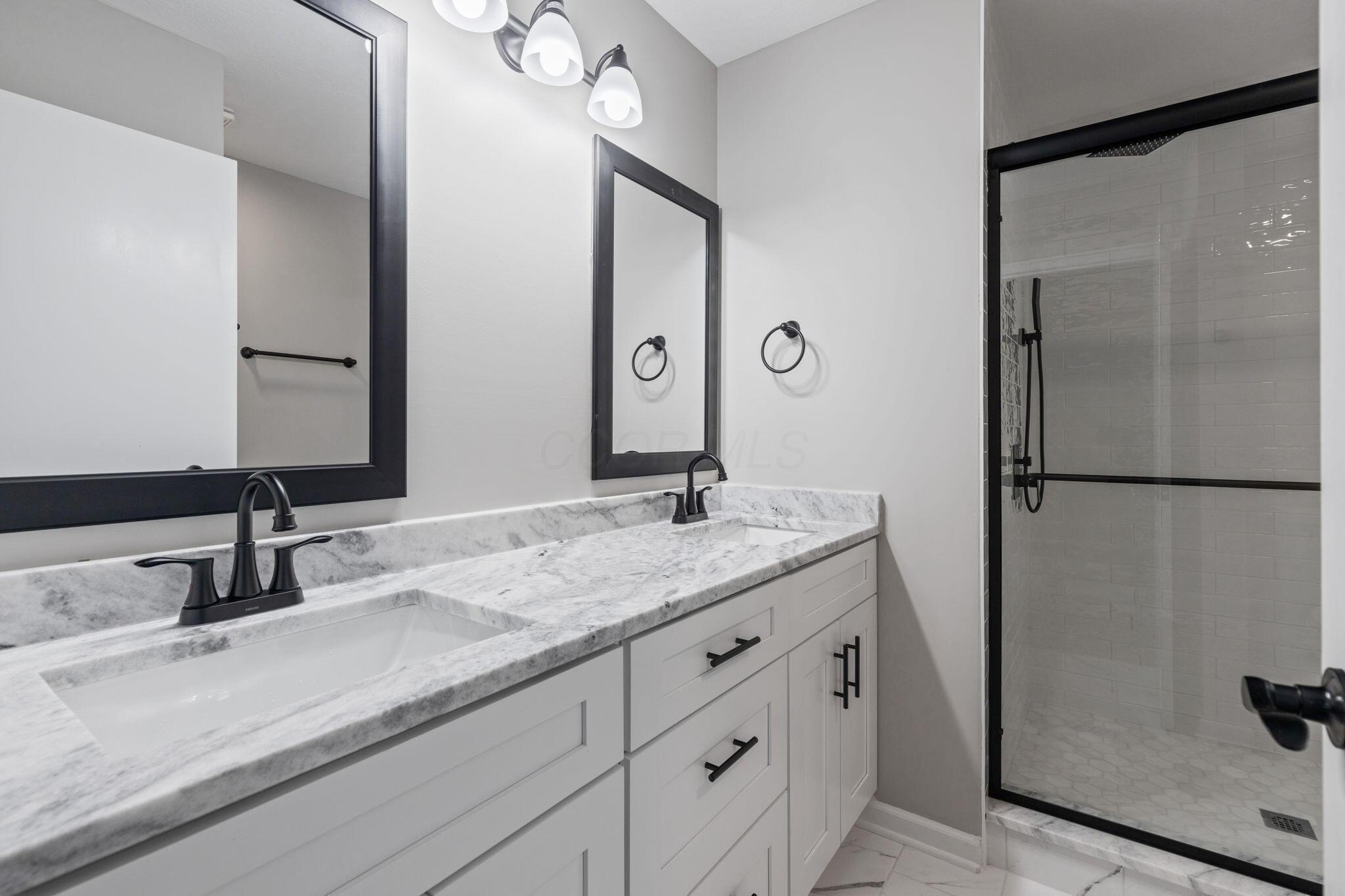 3284 Radnor Road, Radnor, Ohio image 21