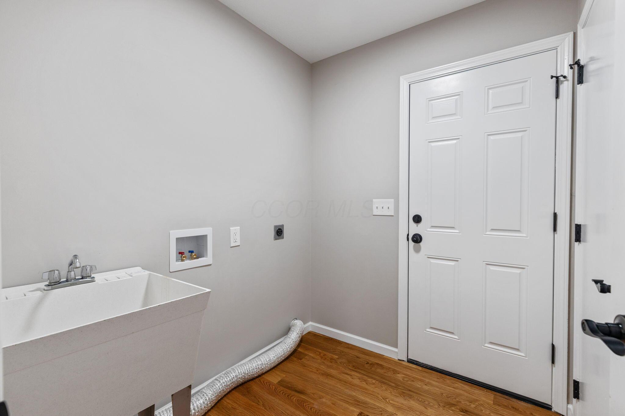3284 Radnor Road, Radnor, Ohio image 17