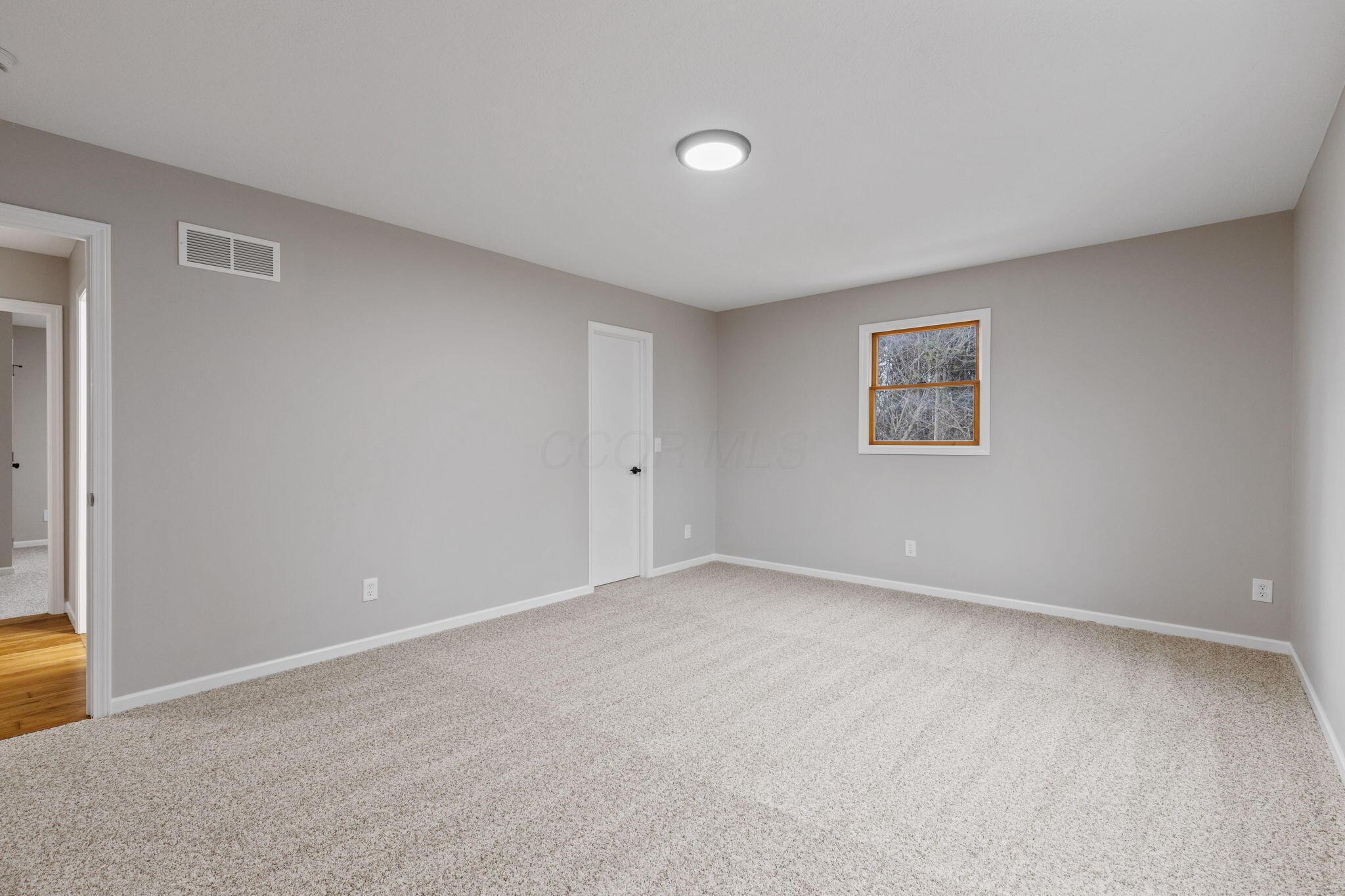 3284 Radnor Road, Radnor, Ohio image 25