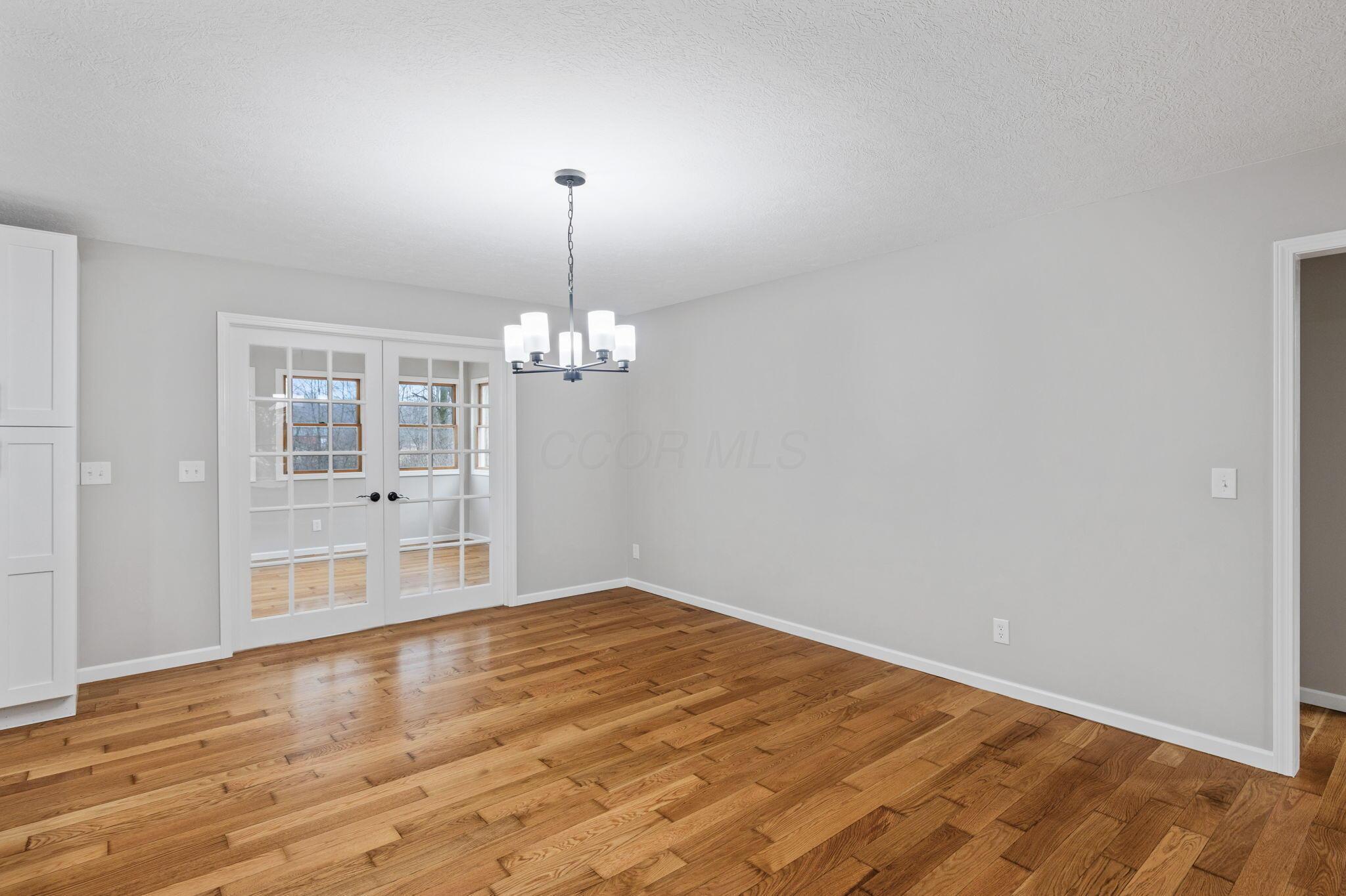 3284 Radnor Road, Radnor, Ohio image 10