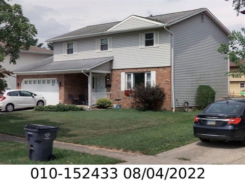 Photo of 5401 Maple Canyon Avenue, Columbus, OH 43229 (MLS # 226017592)