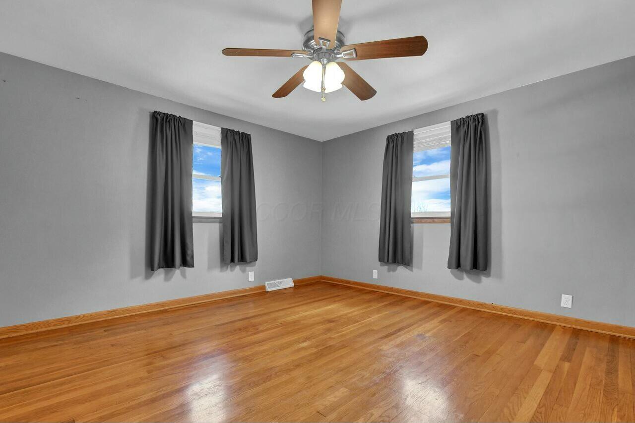 989 Shaw Drive, Newark, Ohio image 15