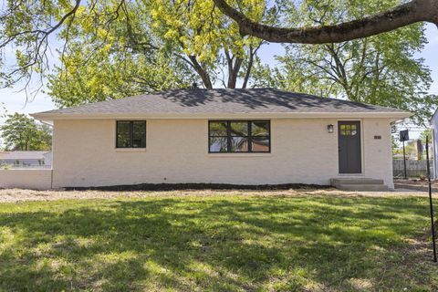 Tiny photo for 1071 Loring Road, Columbus, OH 43224 (MLS # 226013118)