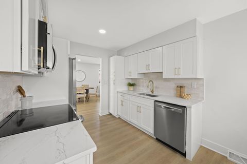 Tiny photo for 1071 Loring Road, Columbus, OH 43224 (MLS # 226013118)