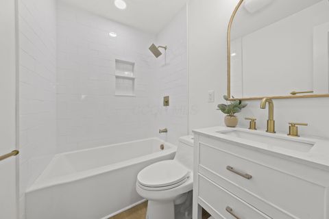 Tiny photo for 1071 Loring Road, Columbus, OH 43224 (MLS # 226013118)