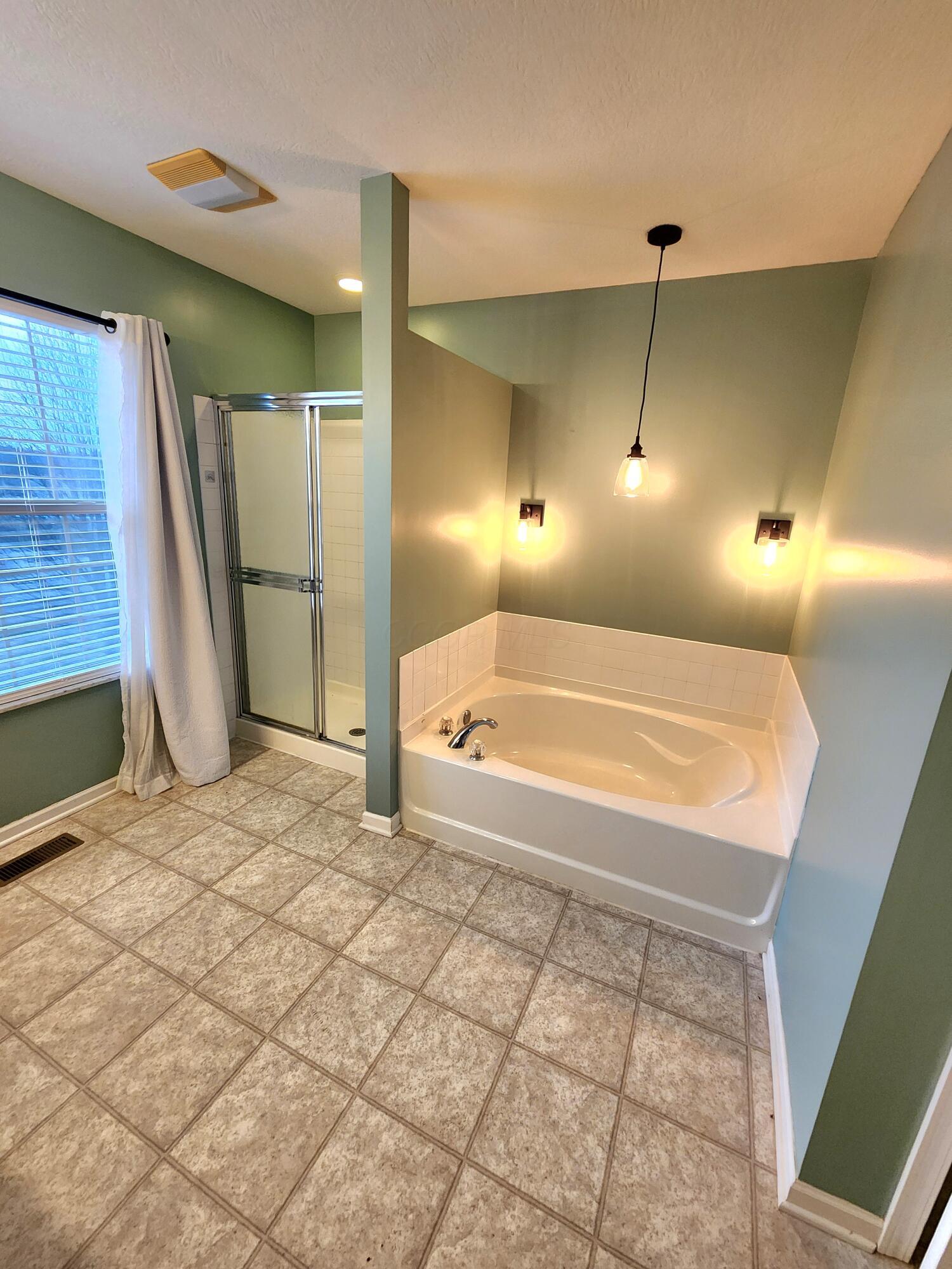 113 Zackary Drive, Granville, Ohio image 40
