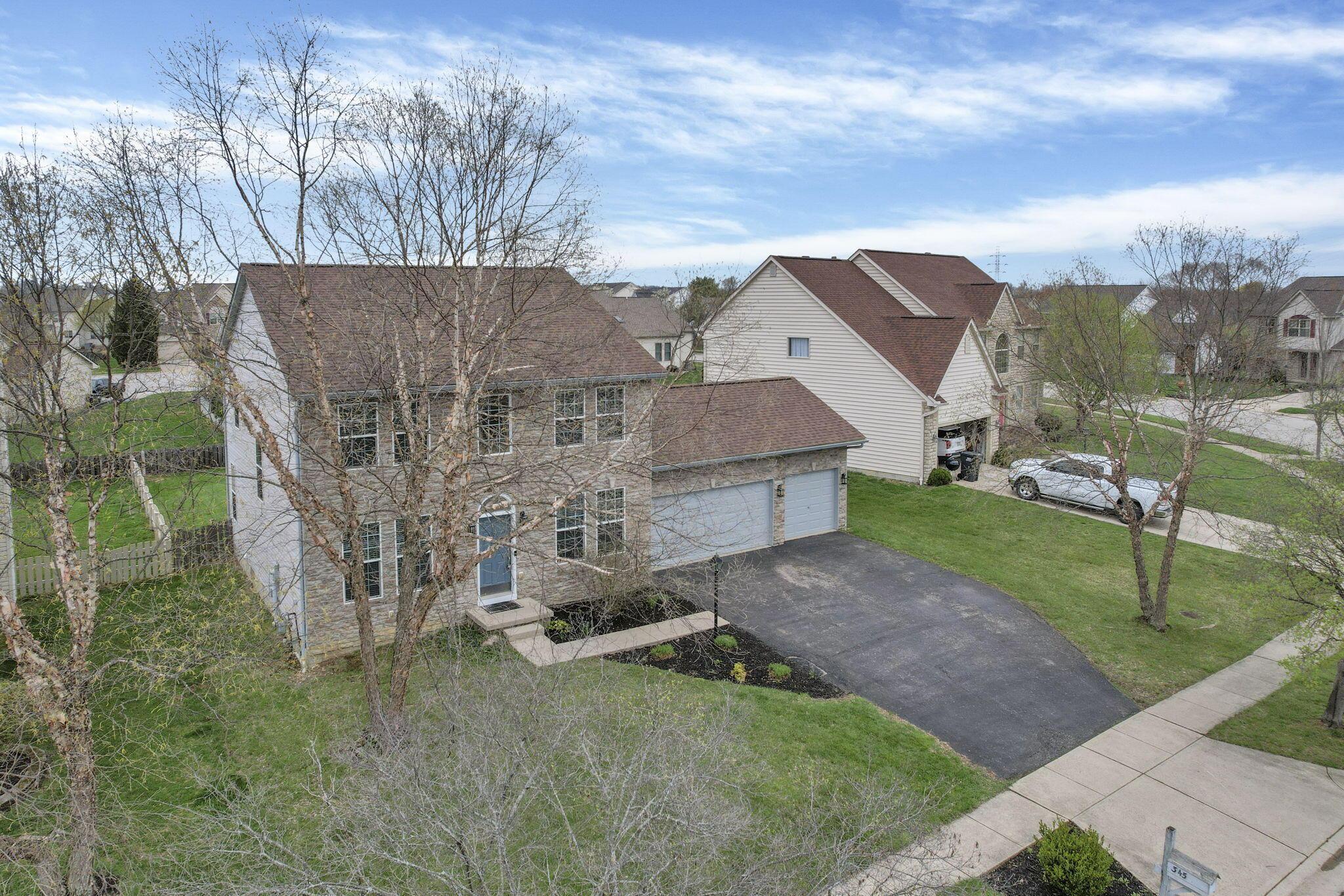345 Trail, Pataskala, Ohio image 4