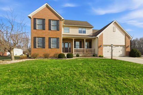 Photo of 13252 Ashley Creek Drive, Pickerington, OH 43147 (MLS # 226002306)