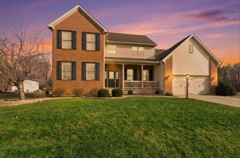 Photo of 13252 Ashley Creek Drive, Pickerington, OH 43147 (MLS # 226002306)