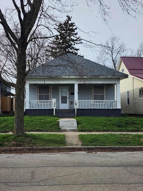 Photo of 718 E Temple Street, Washington Court House, OH 43160 (MLS # 226008874)
