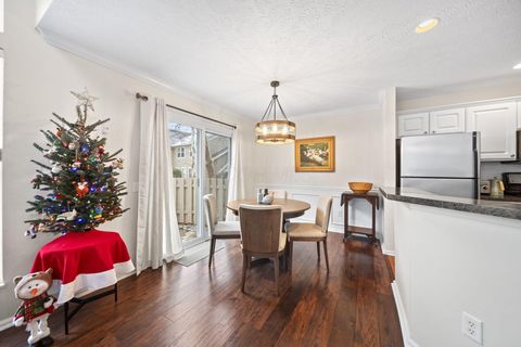 Tiny photo for 3414 Eastwoodlands Trail, Hilliard, OH 43026 (MLS # 225045431)