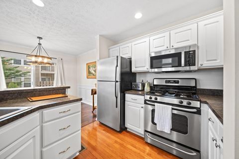 Tiny photo for 3414 Eastwoodlands Trail, Hilliard, OH 43026 (MLS # 225045431)