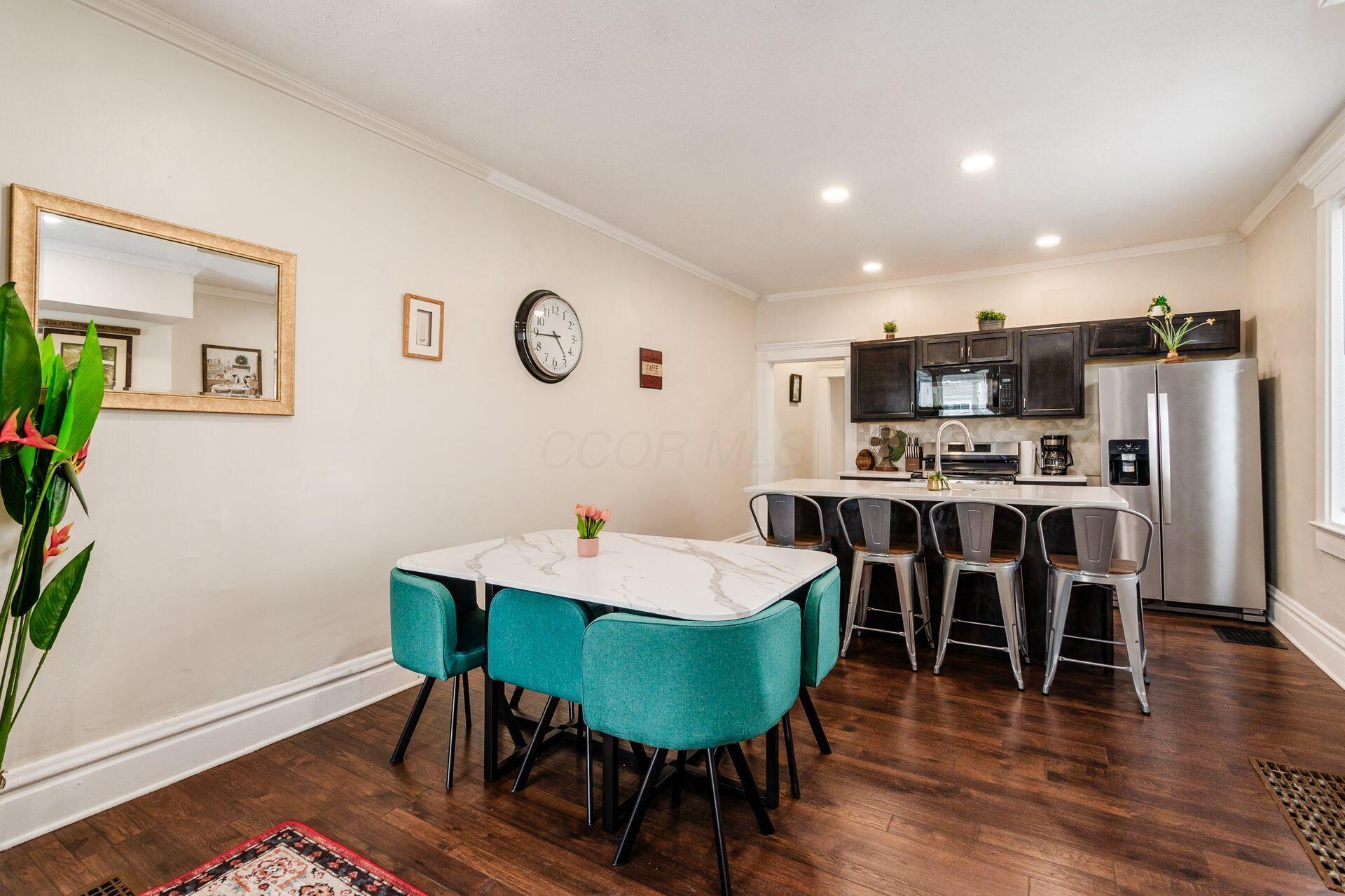 685 Gilbert Street 685-687