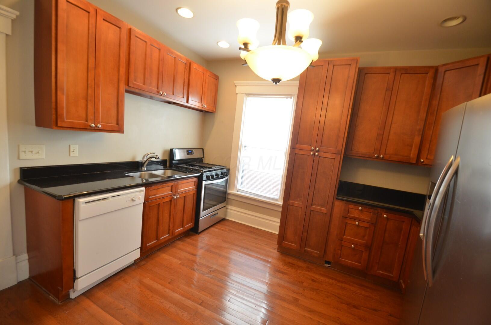 Columbus, Ohio 43201, United States, 1 Bedroom Bedrooms, ,1 BathroomBathrooms,Residential,Active,127749