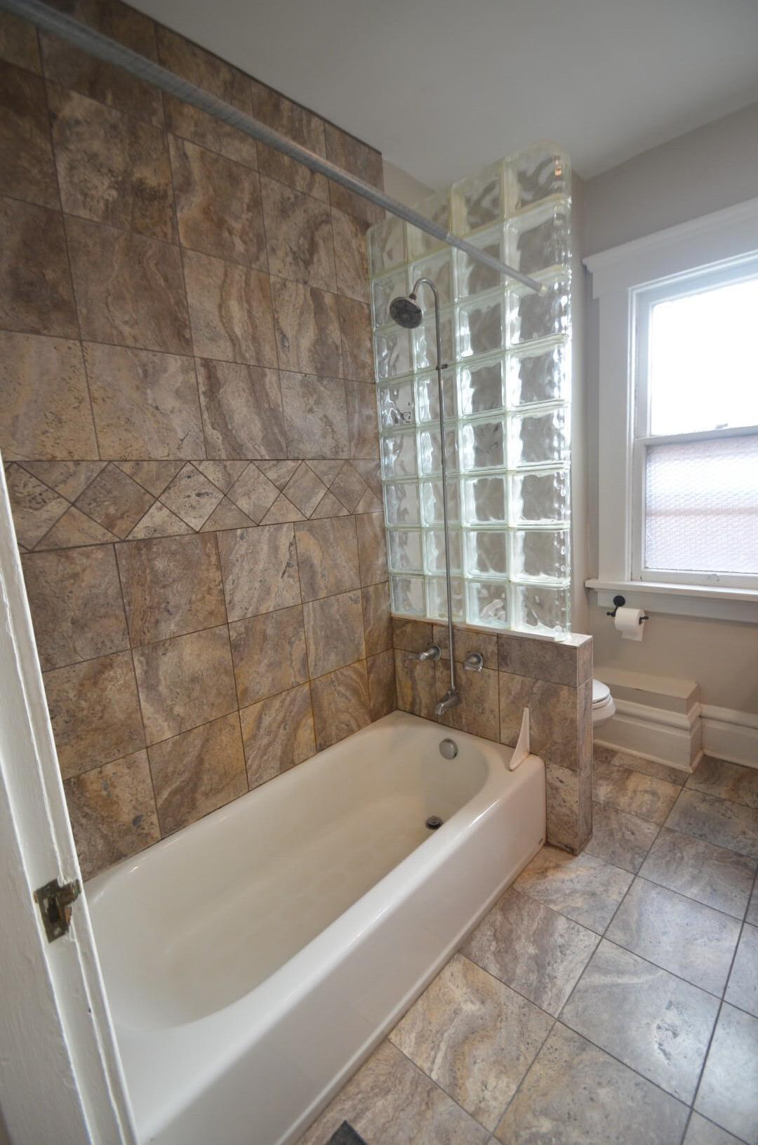 Columbus, Ohio 43201, United States, 1 Bedroom Bedrooms, ,1 BathroomBathrooms,Residential,Active,127749